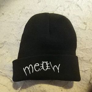 Black Beanie Meow